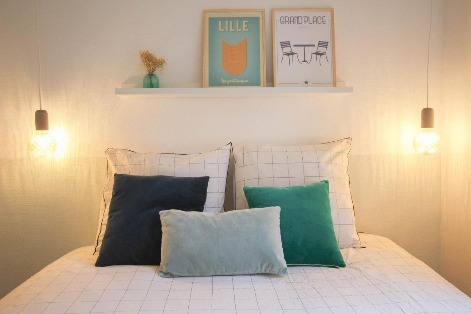 In The Heart Of Old Lille: Rue De La Monnaie Apartamento Exterior foto
